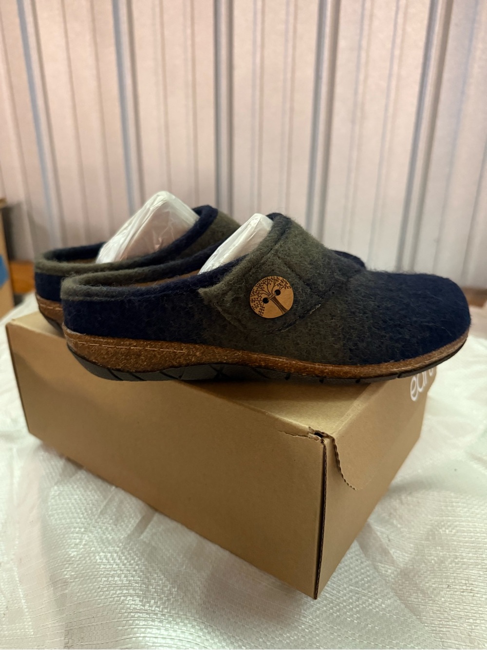 Earth Women's Felt Mule Clogs in Olive Green and Navy